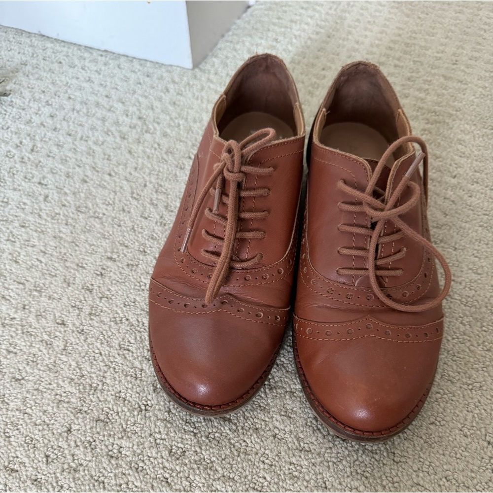 Aldo leather brogues/oxfords -size 7.5